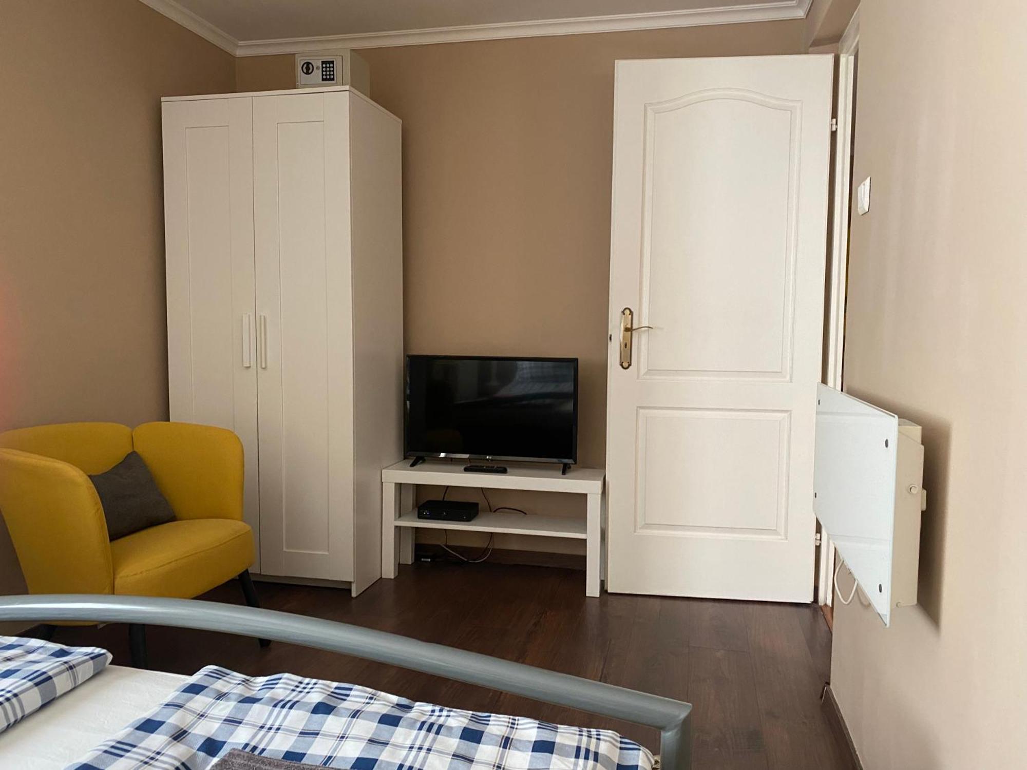 Rozse Apartman-Tetoter Διαμέρισμα Budaörs Εξωτερικό φωτογραφία